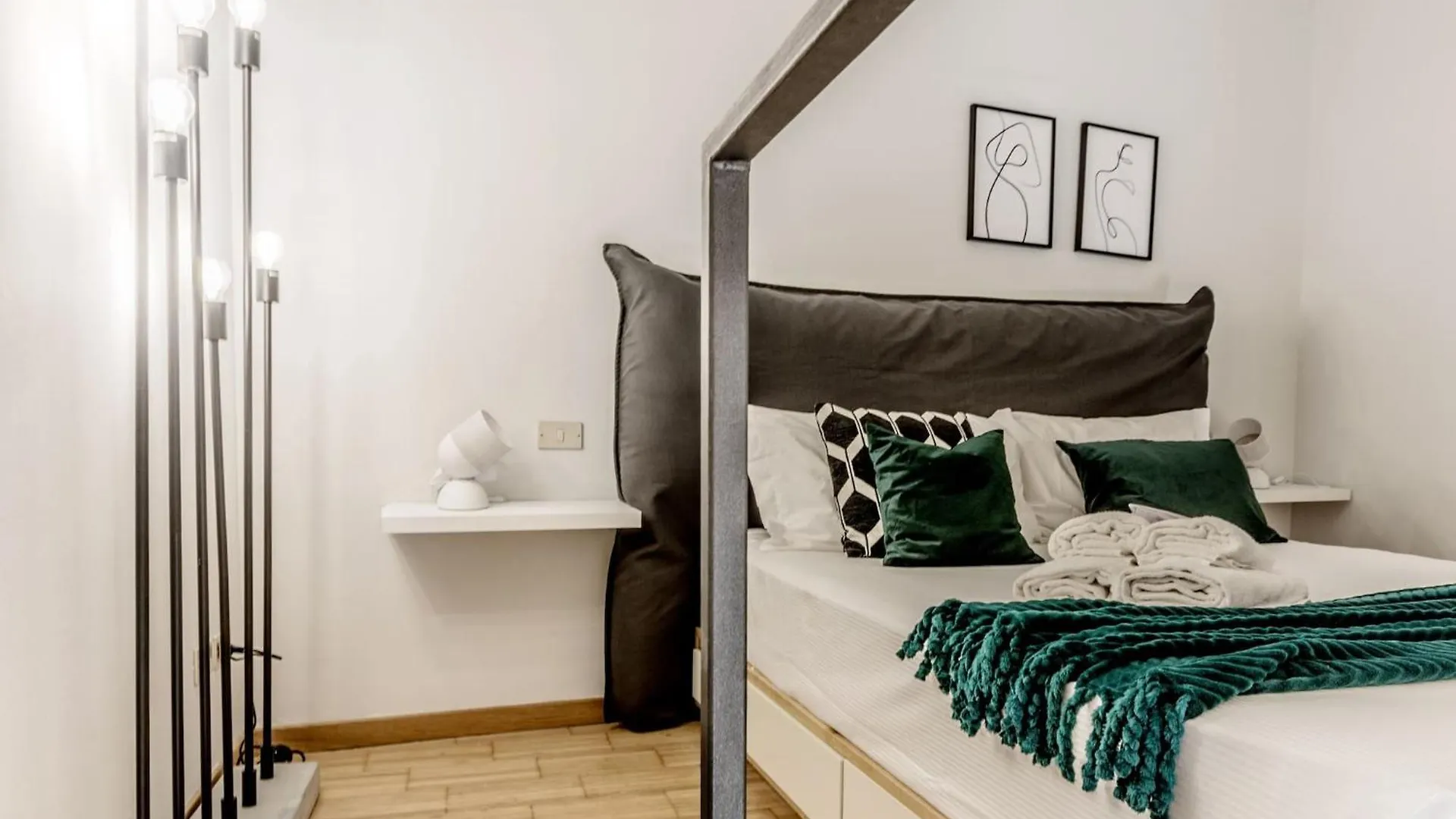 Lovely Apartments In The Hearth Of Brera By Rentopolis Milano